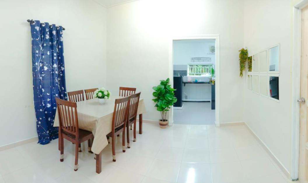 Cms Homestay Alor Setar Exteriör bild